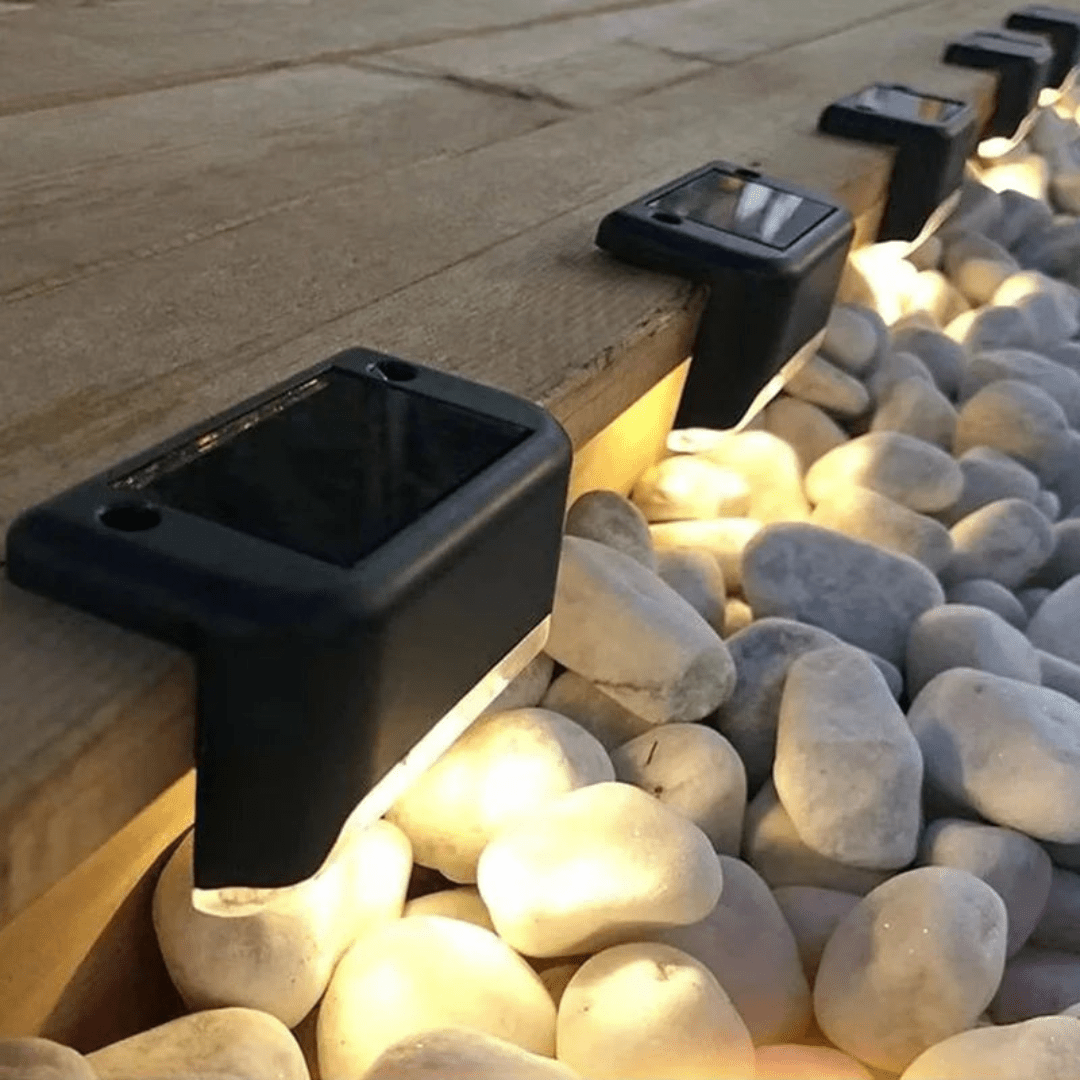 SolarStick™ | Zelfklevende Solar Buitenlampen – Draadloos, Waterdicht & Energiezuinig