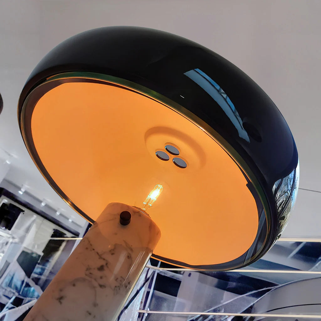 Lugh - Minimalistische Tafel Lamp