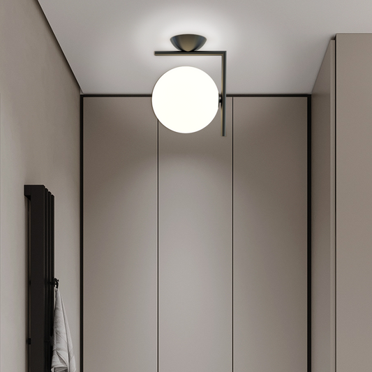 Opalune™ | Melkglazen Wandlamp – Opaal Bol in Messing, Zwart of Chroom voor Luxe Interieurs