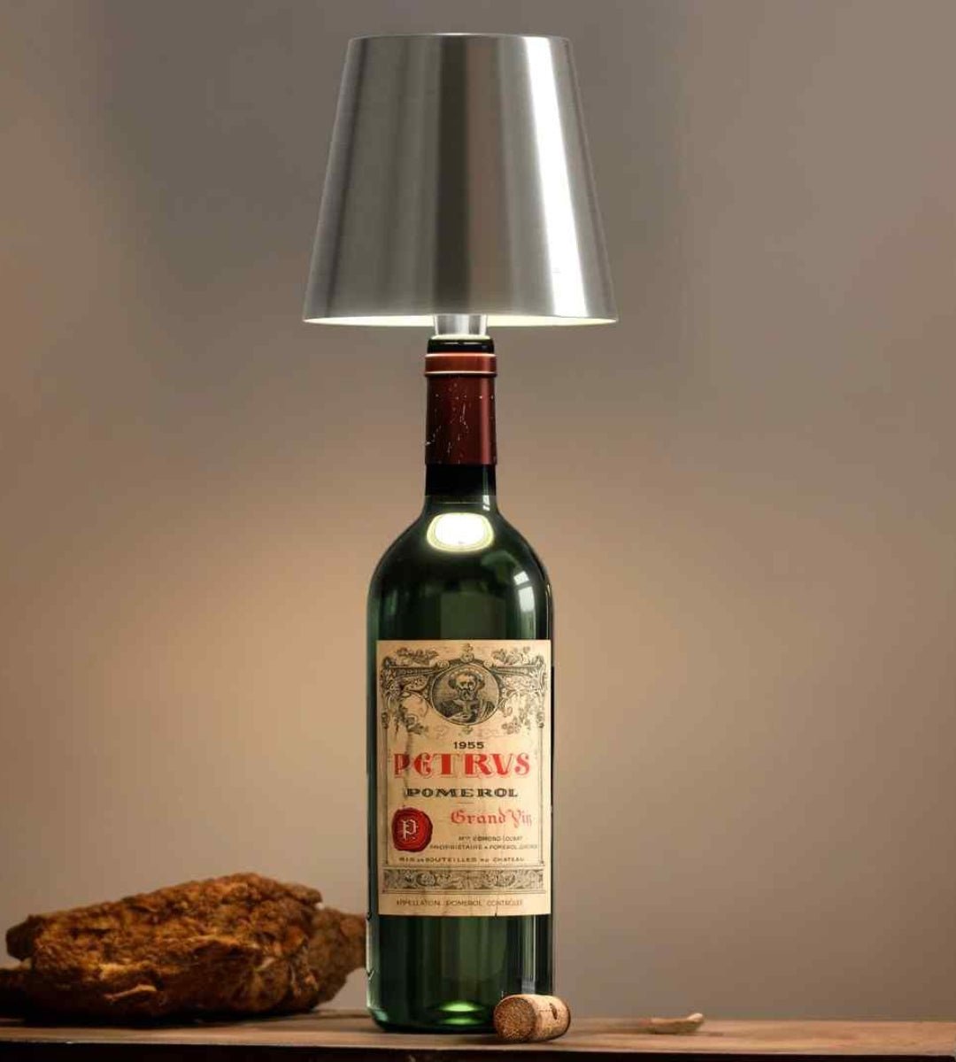 LuminaBottle | Luxe Oplaadbare Fleslamp – Warm LED Licht & USB-C Verlichting in Stijlvol Design